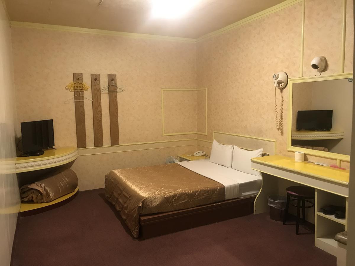 Teresa Hotel Toufen Extérieur photo